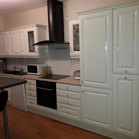 80m2 Dans Belle Demeure