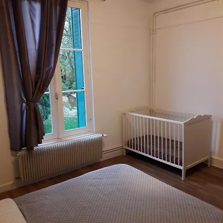 80m2 Dans Belle Demeure *