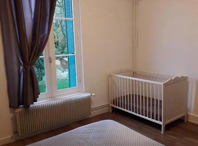 80m2 Dans Belle Demeure *